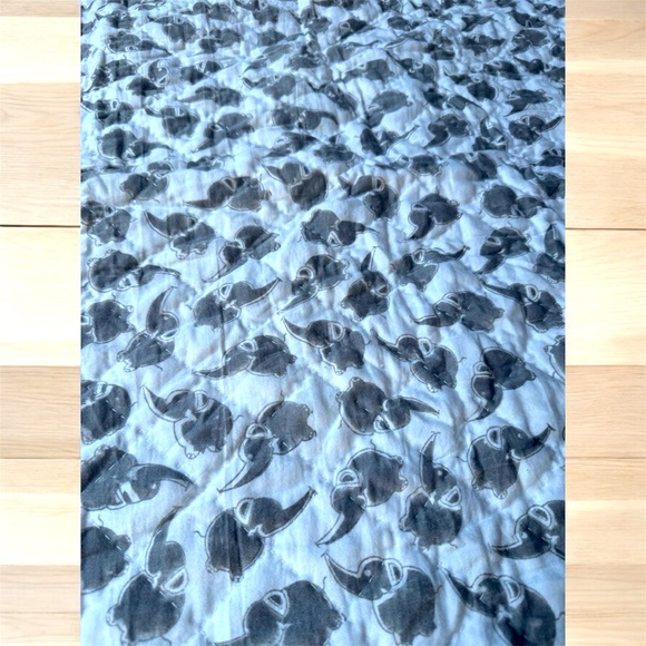 New🌟Anthropologie Quilted Blanket - Baby Elephants - Picture 4 of 4